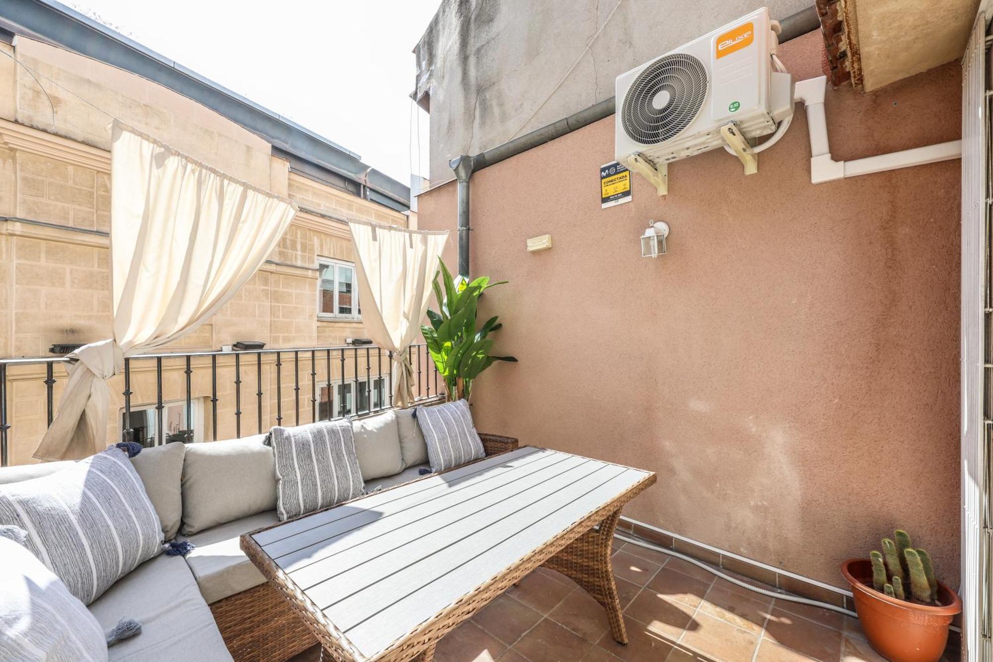 Top Gran Via Houses مدريد المظهر الخارجي الصورة